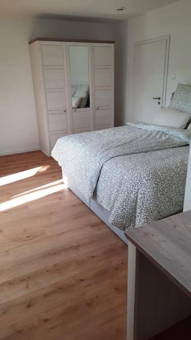 Neubau Ferienwohnung - Wallsbuell Wallsbull ภายนอก รูปภาพ