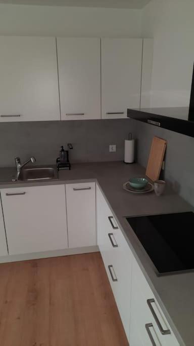 Neubau Ferienwohnung - Wallsbuell Wallsbull ภายนอก รูปภาพ